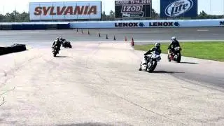 Ducatis racing on track turn 1A @NHMS