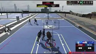 EMMAN PLAYS WITH A BLACKIE AND REGRETS IT INSTANTLY 