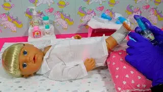 🌈 Rutina de día en la Nieve con mi muñeca Baby Born 👱‍♀️ Sara