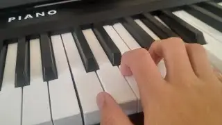 Aprende piano de la peor forma!/Learn piano the worst way!