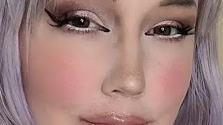 How to do pinup makeup + winged eyeliner tip for hooded eyes!