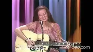 June Carter Cash interpreta Ring of Fire