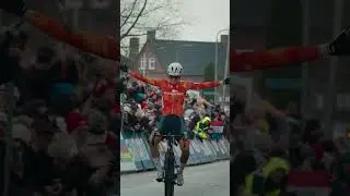🏆 𝙒𝙊𝙈𝙀𝙉 𝙐23 𝘾𝙃𝘼𝙈𝙋𝙄𝙊𝙉! Leonie Bentveld led from start to finish in a muddy #Hulst2026.