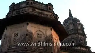 Orchha enthralls by its medieval mysteries and monuments