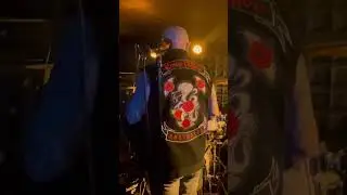Rose Tattoo - Angry Anderson speaking to the audience (Live @ The Bendigo Hotel Collingwood