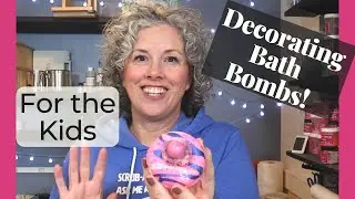 Decorating Bath Bomb Donuts Using Glaze and Solid Bubble Bath Frosting
