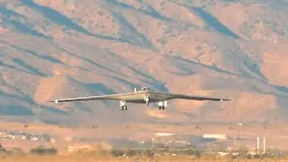 Finally: The US B-21 Raider Stealth Bomber Secretly Conducts Its First Test Flight
