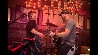 Aaron Crawford - Tie A String - Live on Band in Seattle