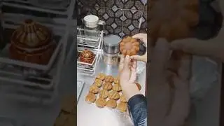 😍 EGGLESS 👉 Walnut Cookies👌😋 @Homemade-Vibes-1624 #shortsfeed #trendingshorts