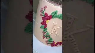 Torta Anniversario 🫶 decorazioni fatte a mano con la crema al burro