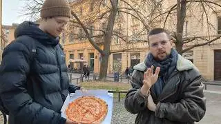 Pizza in Bologna