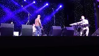 Cheers (new song!) &mdash; Jukebox the Ghost at the Wednesday Gold Team concert on JoCo Cruise 2022