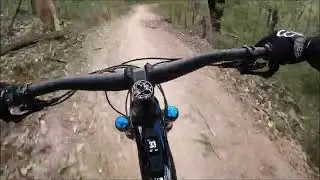 Saturday crew ride with @mtbcrew.aus. Powerful Howl.  Fast flowy goodness. 
