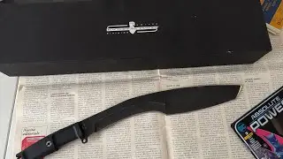 Provo ad affilare A PIETRA un Kukri 