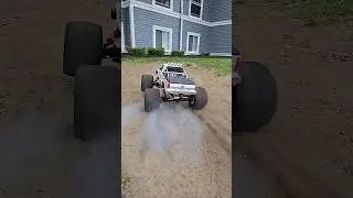 im having a blast with my Kyosho USA-1 Nitro V2 #kyosho #nitrorc #nitro #nitrorc #rccar #rc #usa1