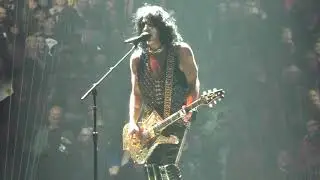 KISS - I Was Made For Loving You @Fiserv Forum - Milwaukee, WI - 3/01/2019
