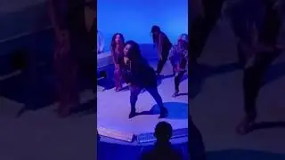 Drop It low for Jesus😩😂🤣