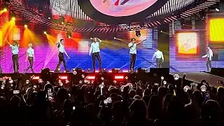Stray Kids D1 All In/District 9 live in Newark Maniac Tour 220628