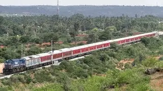 BLUE BLEED KjM WDP4B LHF + LHB Combo | YPR - ADI Weekly Express | Indian railways