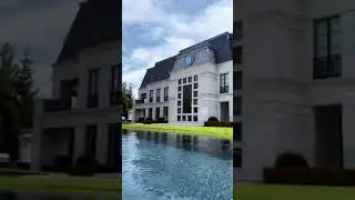 Drake's 1st time in his pool at his mansion  *summer vibes*