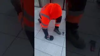 Grabo In Action | Grabo Vacuum Lifter Tool Review | 4 Cladding Services
