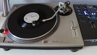 MICHAEL JACKSON AND MYSTERY GIRL; DUET - In The Closet (The Mission Radio Edit) 7