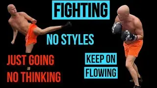 Martial arts training at home : no styles just having fun #peekabooboxing #kickboxing in