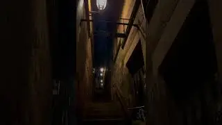 Walking through the oldest streets of Edinburgh&rsquo;s Old Town
