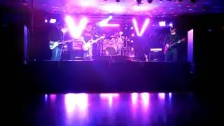 Mr Purps and the Absinthe Minded - Traction
