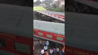 #shorts North East express derailment #indianrailways #viral #shortsfeed #railfan #track
