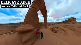 Delicate Arch | Arches National Park - Utah | Hiking with Kids