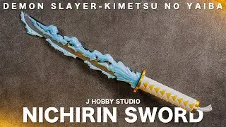 Demon Slayer: Kimetsu no Yaiba DX Nichirin Sword Zenitsu Agatsuma | Unboxing