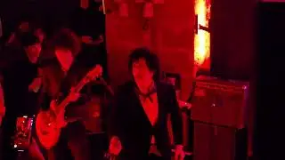 XYZ (Ian Svenonius & Memphis Mao) - Bubblegum (1/5) Live Serpent A Plume Paris 20251023 223421 HD