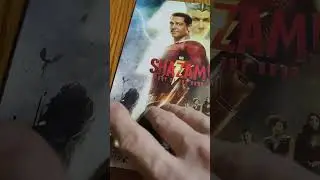 Detective Comics # 1069 - Comic Book Review