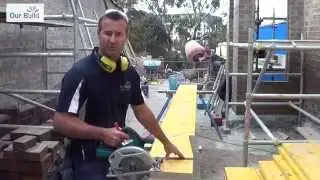 How to cut timber square with a power saw - Basic power tools skills