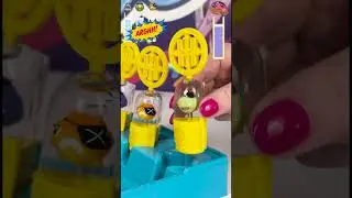 3v1 Pirate Boss Battle! ☠️ #HydroPods #Shorts