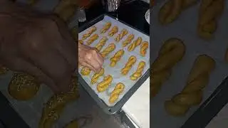 Κουλουρακια με κανέλα και πορτοκάλι