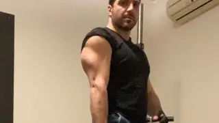 Allenamento tricipiti e dolore ai gomiti
