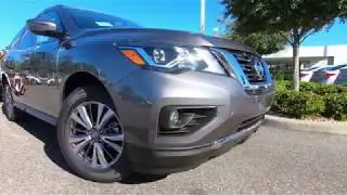 2020 Nissan Pathfinder SV