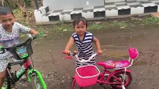 ANAK-ANAK BALAPAN SEPEDA KECIL 🚲
