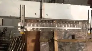 air conveyor and side grip conveyor