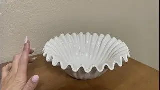 What I noticed about this decorative bowl