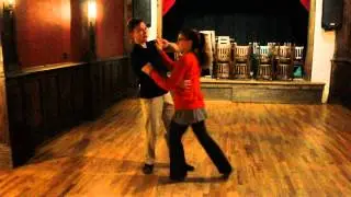 Swingin' Denver - Beginner Lindy Hop (leader turn, outside, inside, combos!)