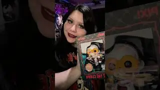 Opening Hot Topic&rsquo;s Scare Fair 2025 Exclusive Art The Clown🔪🩸 #Terrifier #ScareFair #ArtTheClown
