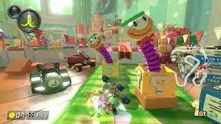 Bell Cup - Mario Kart 8 Deluxe (Switch) Gameplay 150cc Mirror Mode (Iggy | Inkstriker)