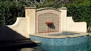Swimming Pool Water Features