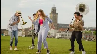 Marieke van Ruitenbeek - Zelf stralen (officiële videoclip)