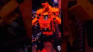 Transformers Legacy United Sandstorm (Skit/Review) #transformers