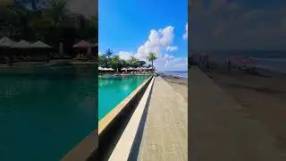 Seminyak Beach Resort & Spa, Bali. Infinity pool with Ocean view! #bali #travel #beach #infinitypool