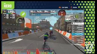 Zwift - Herd Beginner Racing - Anticipating an Attack